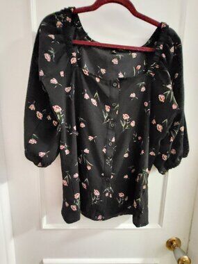 Harve Benard Floral Top Size Medium 3/4 Sleeve Cottagecore Romantic